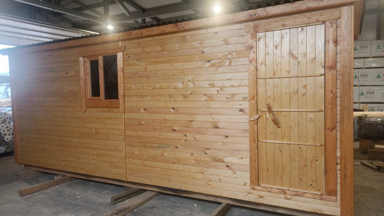 Бытовка №1 2,3х5,8м (без отделки, без утепления) Бытовка №1 2,3х5,8м (без отделки, без утепления)