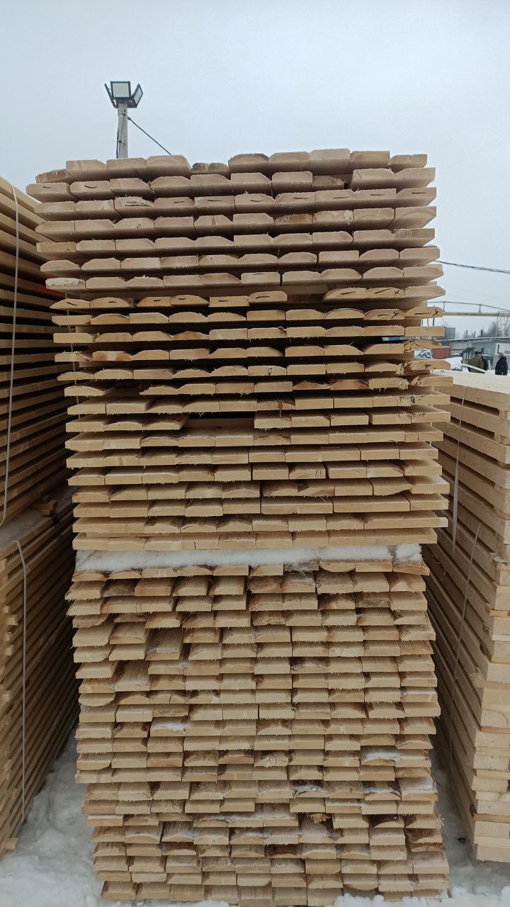 Доска обрезная естественной влажности сосна/ель 25х100х6000мм 3-4 сорт