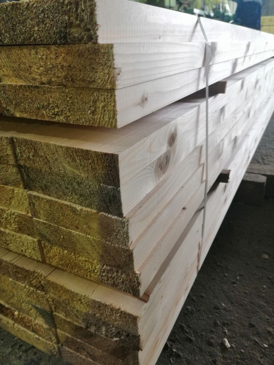 Доска сухая строганая ель 45х145х6000мм сорт АВ