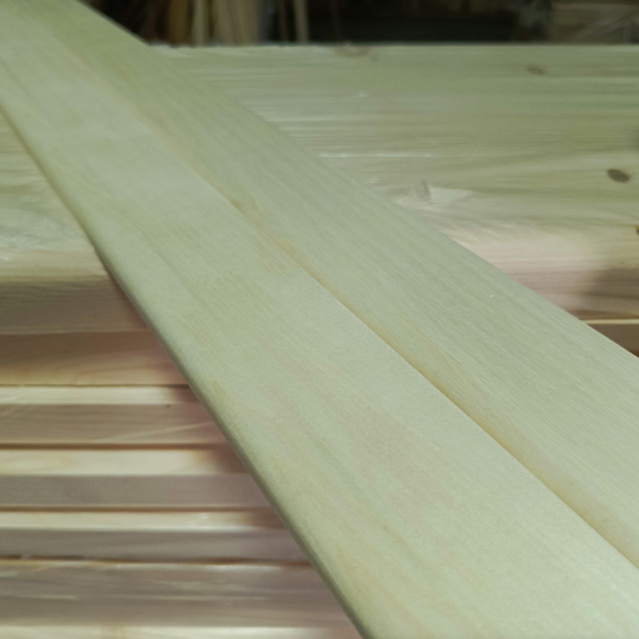 Наличник осина 60х1000мм сорт А Наличник осина 60х1000мм сорт А