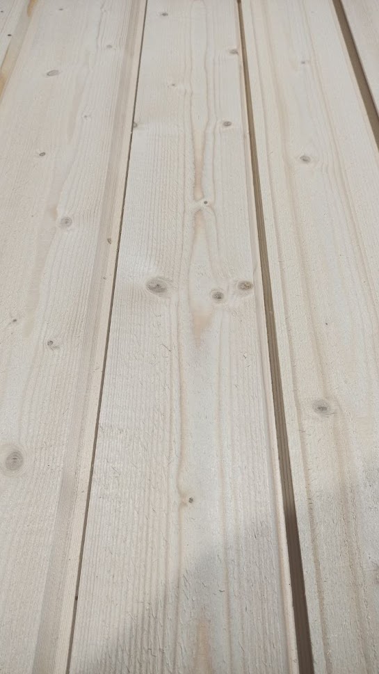 Доска скандинавская тонкопиленная ель UYS 22х145/129х6000мм сорт АВ